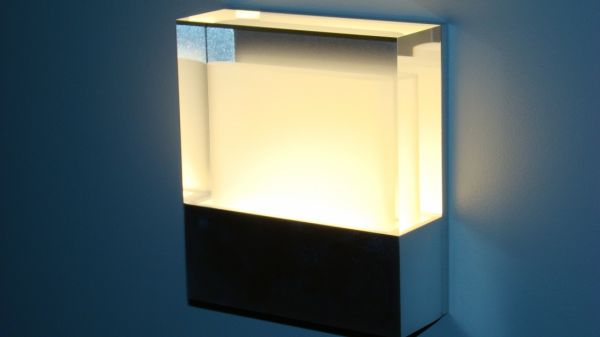 Светодиодный светильник накладной. холодный белый оттенок, 4*1.5W CREE XP-E, 220V/6W, 50-60Hz, 100-2 (FS-TV-C-EURO CW)