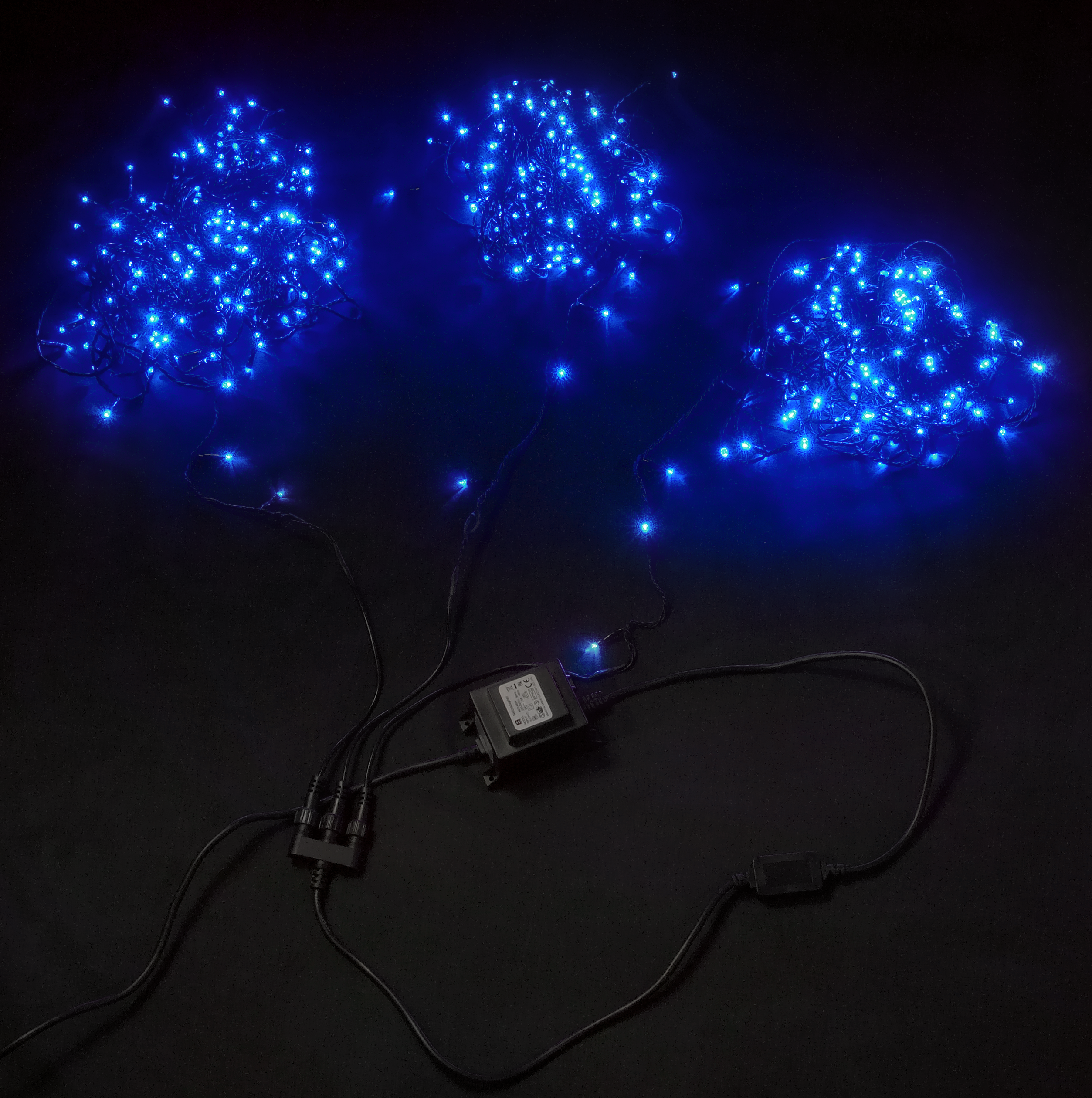 Изображение Гирлянда 3 отрез по 20м Синий на черном проводе  LED-BS-200*3-20M*3-24V-B/BL (FS-00001265)  интернет магазин Иватек ivatec.ru