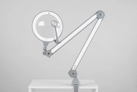 Изображение Лампа-лупа на струбцине iQ Magnifier  интернет магазин Иватек ivatec.ru