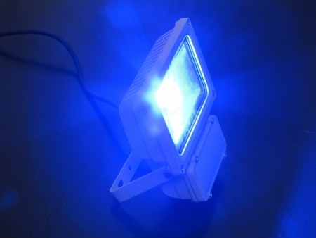Изображение TGC-100-FT-NA-B LED прожектор синий ,1LED-100W размер 360х330х105мм.  интернет магазин Иватек ivatec.ru