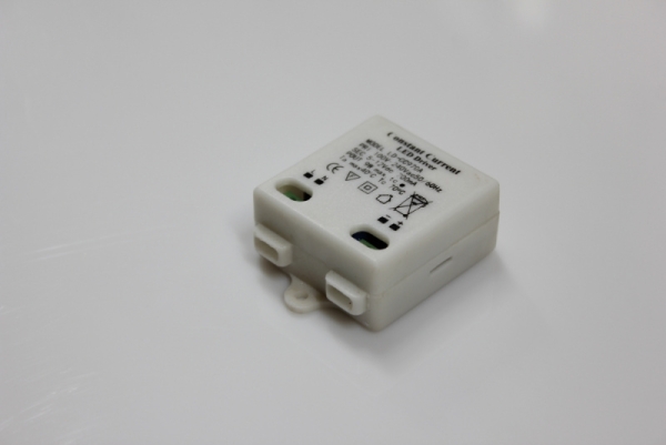Драйвер для LED-изделий LD-CC670A, AC100-240V, 700mA, 9W, 50x50x20mm