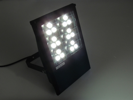 Изображение G-TG07 LED прожектор,18 LED по 1W,220V, W белый, IP 65, черный корпус, 32,5*21,5*9,5 см  интернет магазин Иватек ivatec.ru
