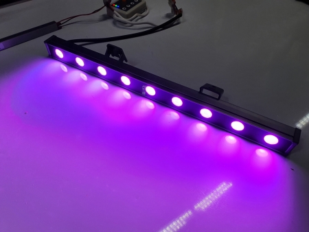 Изображение G-DQ318-CZ1-RGB 50СМ RGB LED фасад прожектор, 12V, 9W, , шт  интернет магазин Иватек ivatec.ru