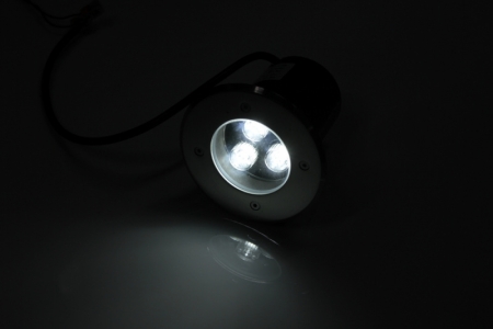 Изображение G-MD106-W грунтовой LED-светильник белый D120,  3W, 12V, 300Lm,(40шт/кор)  интернет магазин Иватек ivatec.ru