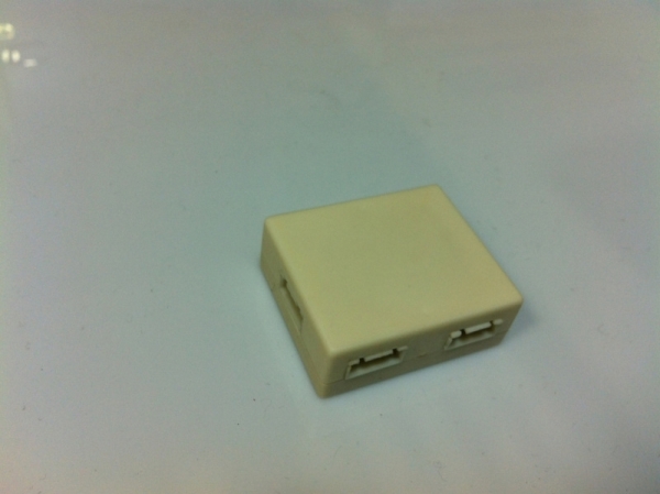 SC-X104 соединительная коробка для SC-B101C, SC-B102C indoor RGB lights, max 5шт.