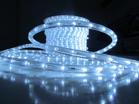 Изображение Дюралайт LED с динамикой, белый, 220V, D13 мм, бухта 100м LED-XD-3W-100M-240V белый,13мм, (4м) (FS-  интернет магазин Иватек ivatec.ru