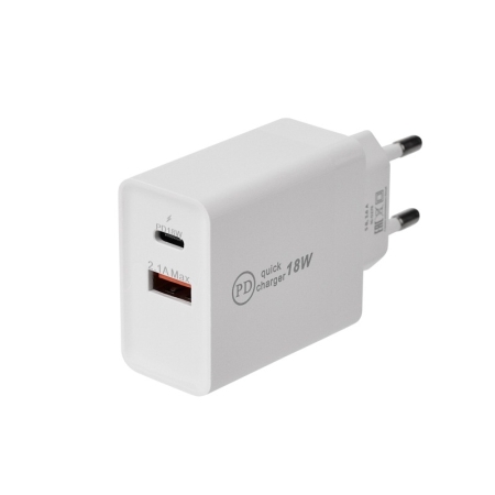 Изображение Сетевое зарядное устройство для iPhone/iPad REXANT Type-C + USB 3.0 с Quick charge, белое  интернет магазин Иватек ivatec.ru