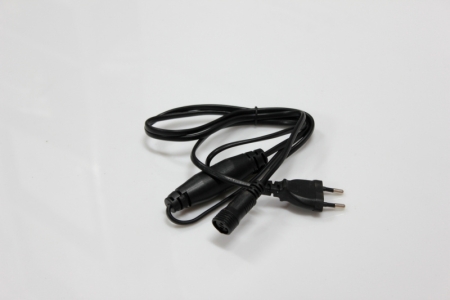 Изображение POWER CABLE-BLACK, Силовой шнур для гирлянд (LED PLS/ LED PLS FLASH) черный, материал ПВХ, выпрямитель 1,6А, длина 1,6 метра  интернет магазин Иватек ivatec.ru