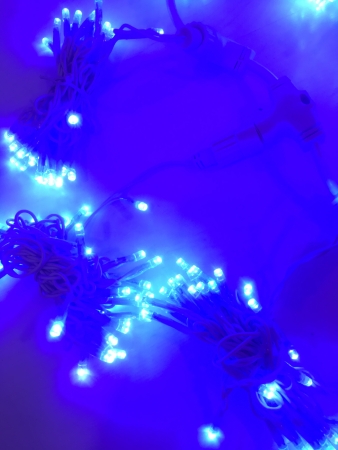 Изображение Светодиодный дождь плей-лайт с мерцанием (синие светодиоды/белый провод) LED-XP-3725-3M-230V-S-B/W (FS-001282)  интернет магазин Иватек ivatec.ru