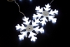 Изображение LED-SNOW-FZ(198)-8-2.5M-230V-W, 8 снежинок (d.19.8cm)  с расстоянием от общего кабеля 30/50см, интервалом 30см, цвет белый  с контроллером, длинна гор  интернет магазин Иватек ivatec.ru