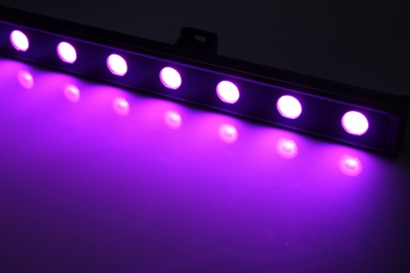 Изображение G-DQ318-CZ1-RGB 100СМ RGB LED фасад прожектор, 12V, 18W, , шт  интернет магазин Иватек ivatec.ru