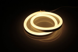 LM-220V-2835-120P-big size-WW, WARM WHITE, Белый теплый, 12х25мм,120 светодиодов SMD2835 на метр, степень защиты IP65, 50/60Hz, 50м бухта, кр. реза 1м