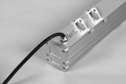 Светодиодный линейный прожектор ЛЮКС, 36LED 6500К, 990*50*55mm, 36W AC230V, IP65,LL-880 , артикул 32
